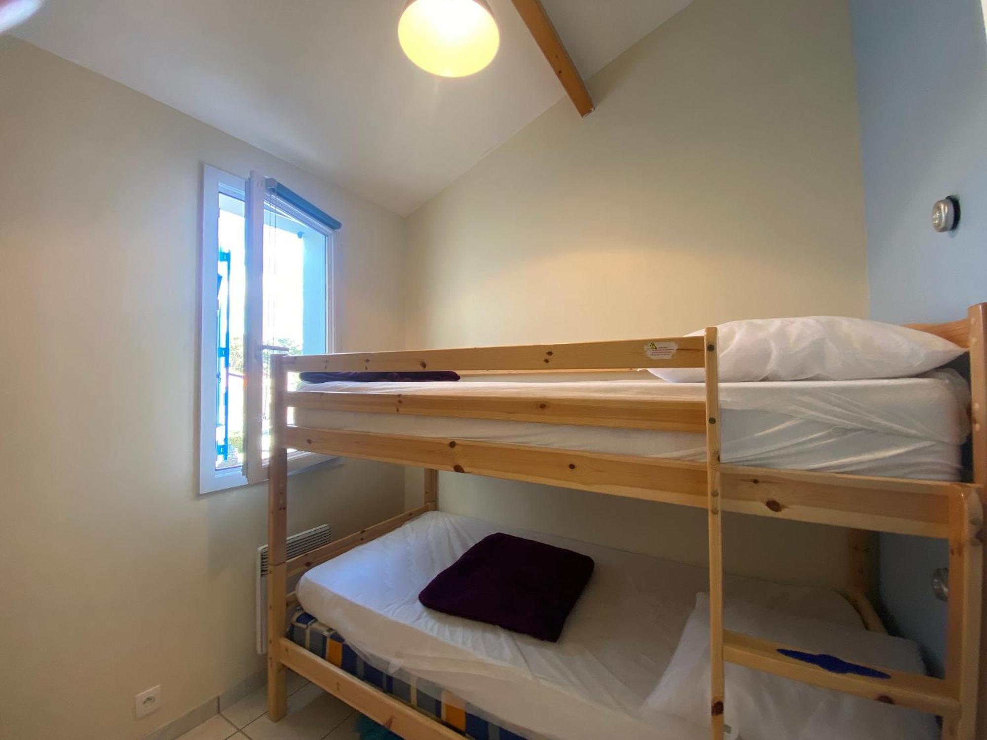 Appartement 1Er Etage Proche Centre-Ville, Plage Et Commerces, Balcon, Parking, Wifi Inclus - Fr-1-22-171 Ла Транш-сюр-Мер Екстериор снимка